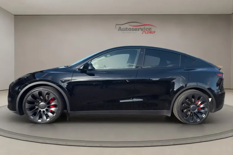 Tesla Model Y din 2022 cu 68.000 km - oferta TES170390 - foto 2