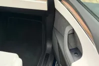 Tesla Model X din 2023 cu 43.999 km - oferta TES170392 - foto 9