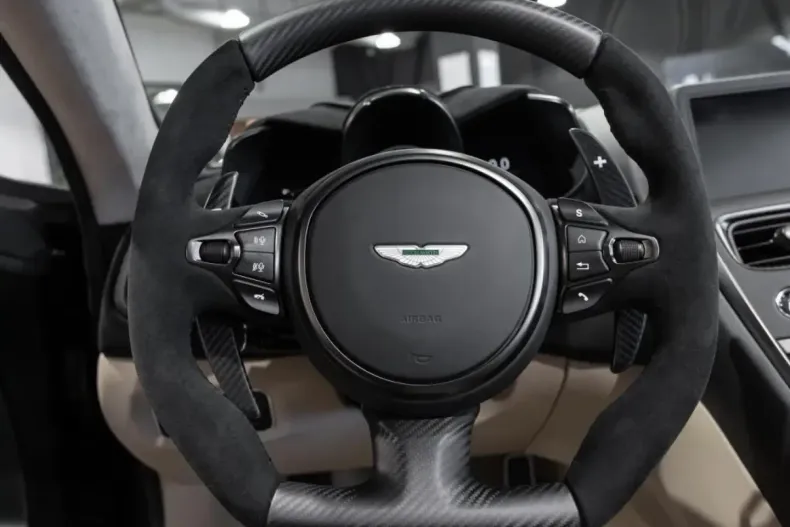 Aston Martin DBS din 2024 cu 1.231 km - oferta AST170396 - foto 11