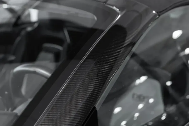 Aston Martin DBS din 2024 cu 1.231 km - oferta AST170396 - foto 24