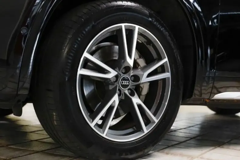 Audi Q5 din 2022 cu 23.330 km - oferta AUD170397 - foto 8