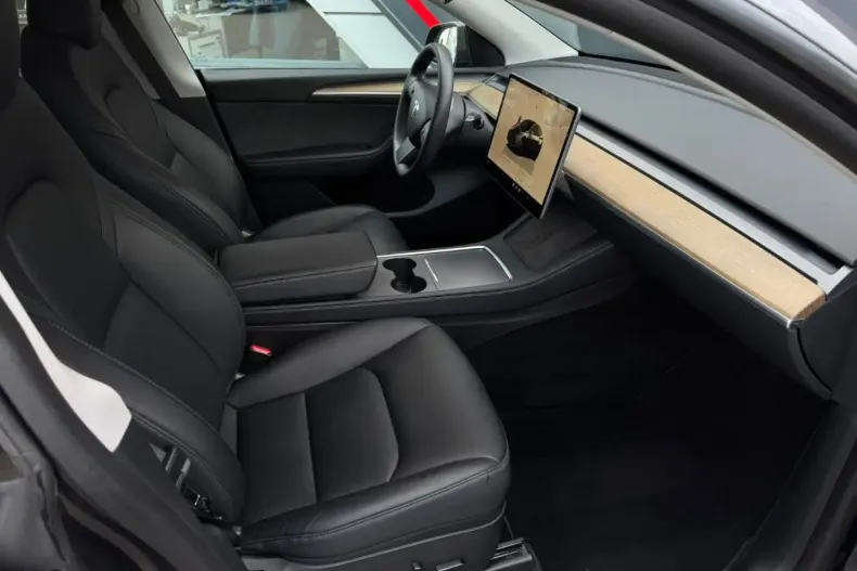 Tesla Model Y din 2022 cu 60.966 km - oferta TES170398 - foto 14