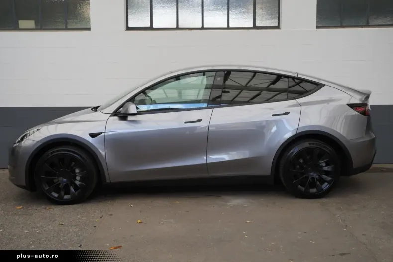 Tesla Model Y din 2023 cu 49.998 km - oferta TES170400 - foto 4