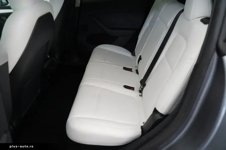 Tesla Model Y din 2023 cu 49.998 km - oferta TES170400 - foto 8