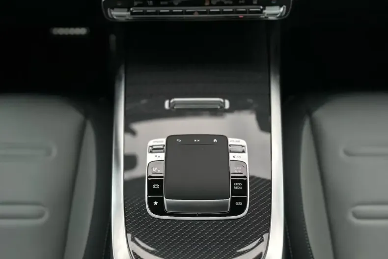 Mercedes-Benz G 580 din 2025 cu 20 km - oferta MER170401 - foto 10