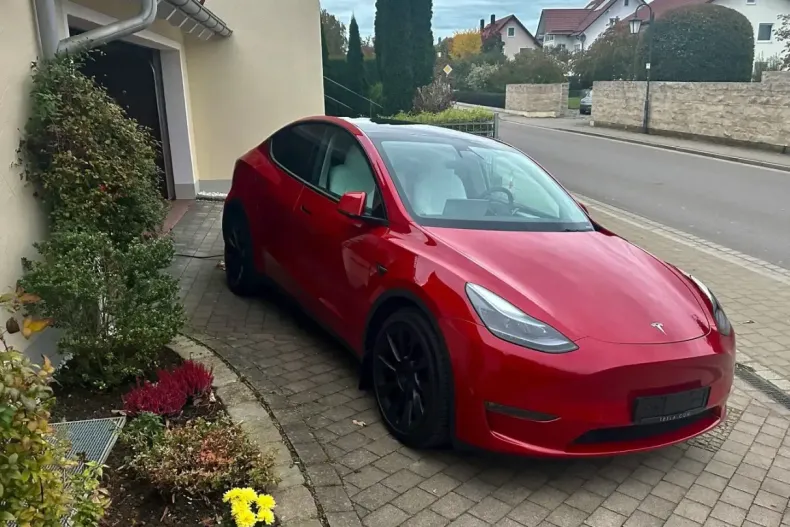 Tesla Model Y din 2022 cu 15.000 km - oferta TES170402 - foto 15
