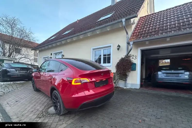 Tesla Model Y din 2022 cu 15.000 km - oferta TES170402 - foto 33