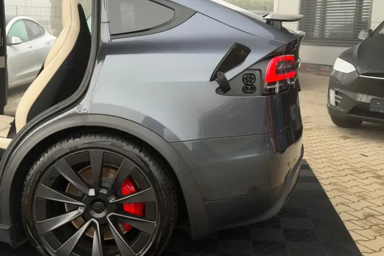 Tesla Model X din 2023 cu 52.005 km - oferta TES170405 - foto 14