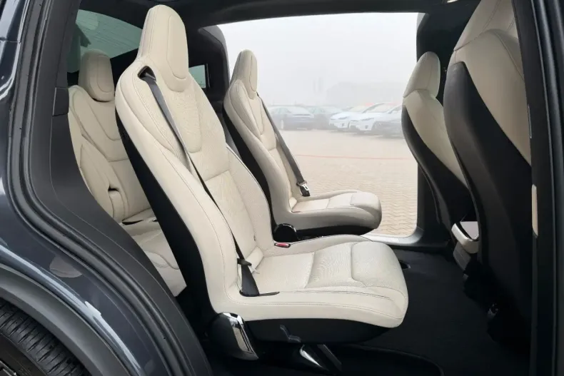 Tesla Model X din 2023 cu 52.005 km - oferta TES170405 - foto 21