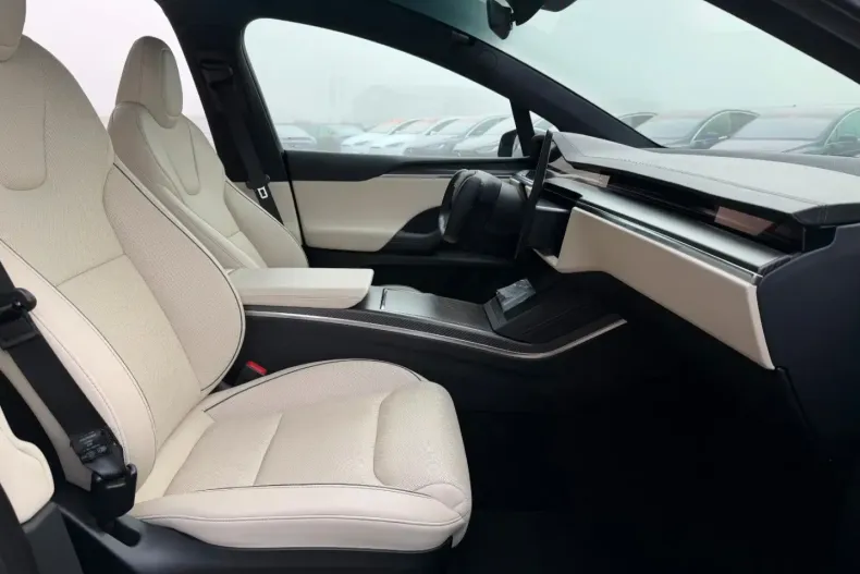 Tesla Model X din 2023 cu 52.005 km - oferta TES170405 - foto 22