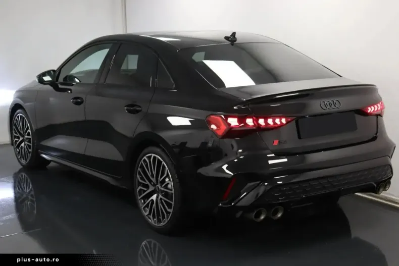 Audi S3 din 2024 cu 3.000 km - oferta AUD170406 - foto 3