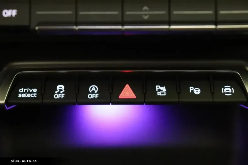 Audi S3 din 2024 cu 3.000 km - oferta AUD170406 - foto 19