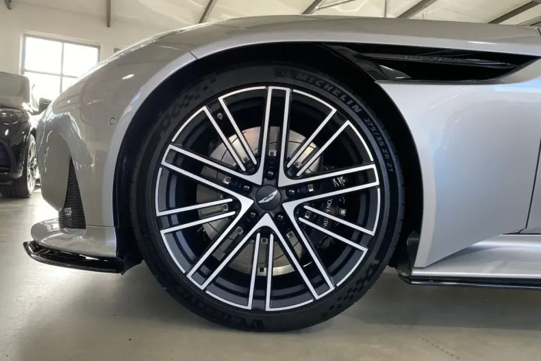 Aston Martin DB12 din 2024 cu 3.900 km - oferta AST170409 - foto 9