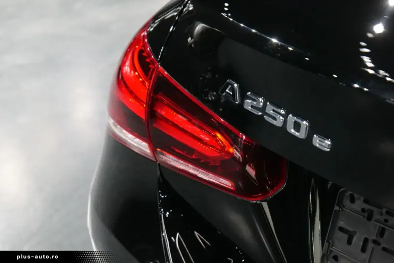 Mercedes-Benz A 250 din 2022 cu 47.721 km - oferta MER170418 - foto 22