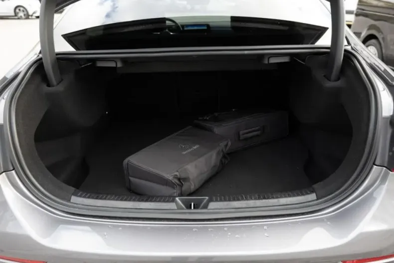 Mercedes-Benz A 250 din 2022 cu 38.390 km - oferta MER170420 - foto 6