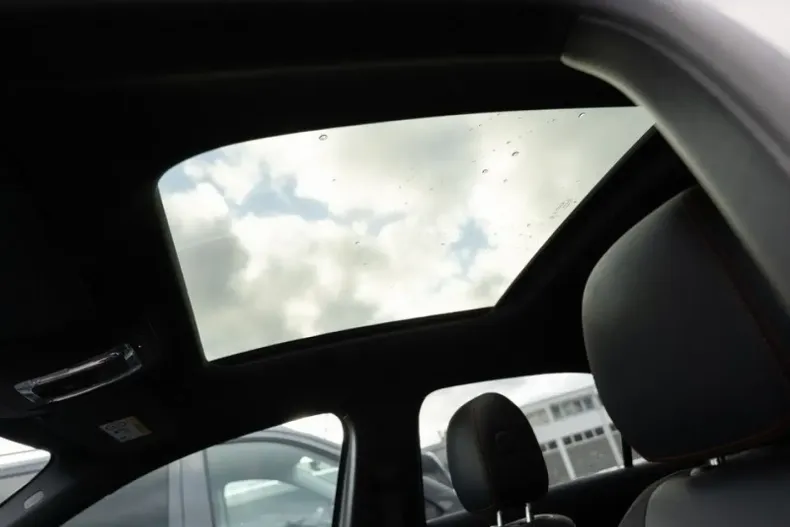 Mercedes-Benz A 250 din 2022 cu 38.390 km - oferta MER170420 - foto 20