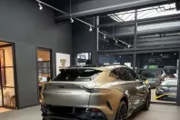 Aston Martin DBX din 2023 cu 26.335 km - oferta AST170421 - foto 3
