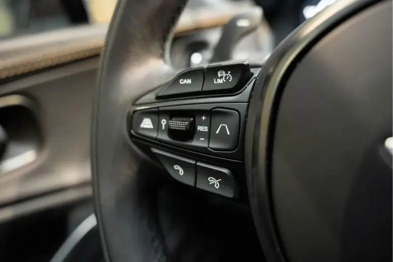 Aston Martin DBX din 2023 cu 26.335 km - oferta AST170421 - foto 37