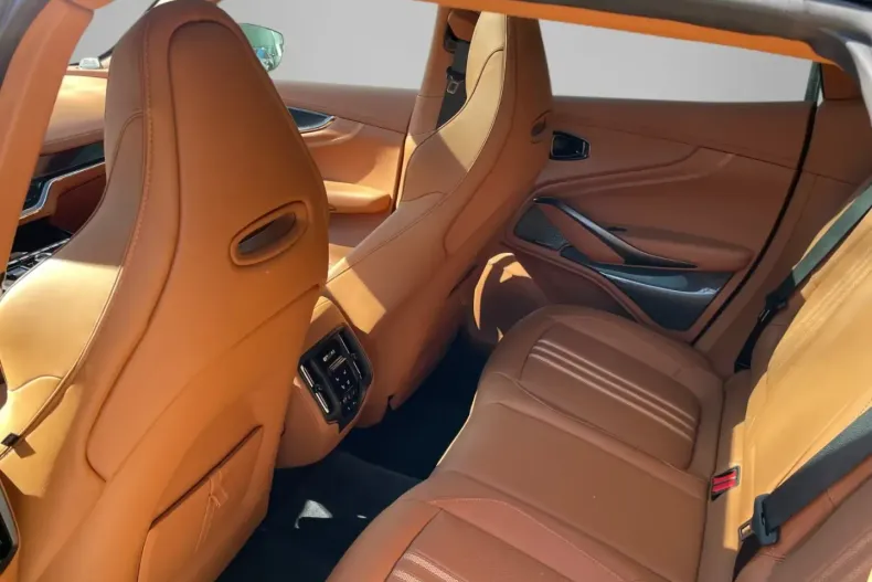 Aston Martin DBX din 2025 cu 6.000 km - oferta AST170422 - foto 16