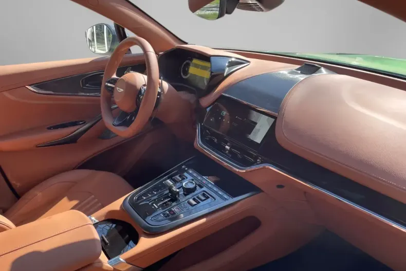 Aston Martin DBX din 2025 cu 6.000 km - oferta AST170422 - foto 27