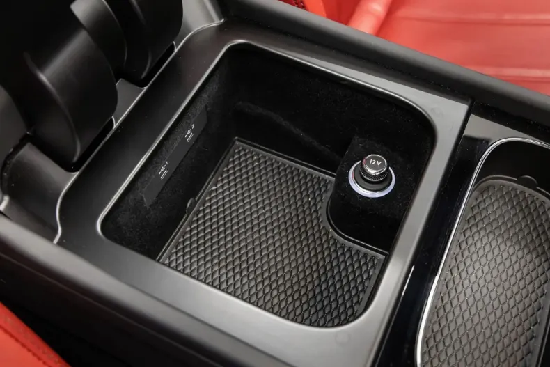 Bentley Bentayga din 2024 cu 13.500 km - oferta BEN170423 - foto 18