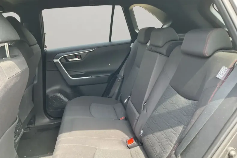 Toyota RAV4 din 2024 cu 26.114 km - oferta TOY170425 - foto 10