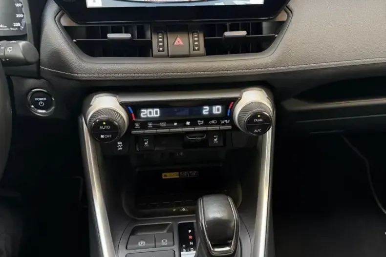 Toyota RAV4 din 2023 cu 21.765 km - oferta TOY170427 - foto 15