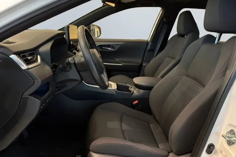 Toyota RAV4 din 2023 cu 70.605 km - oferta TOY170428 - foto 9