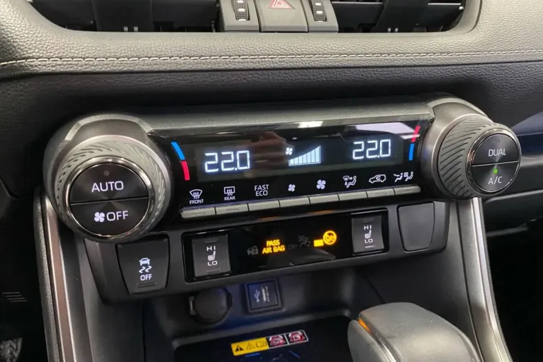 Toyota RAV4 din 2024 cu 26.140 km - oferta TOY170430 - foto 28