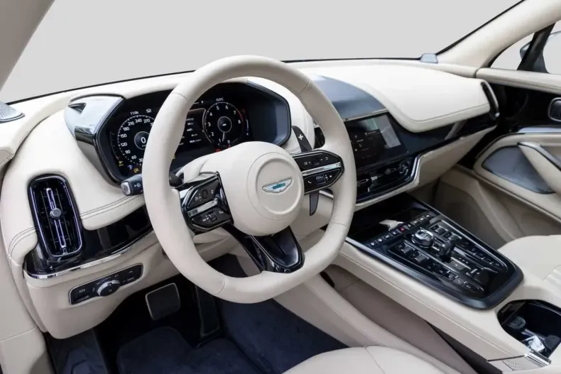 Aston Martin DBX din 2025 cu 50 km - oferta AST170432 - foto 26
