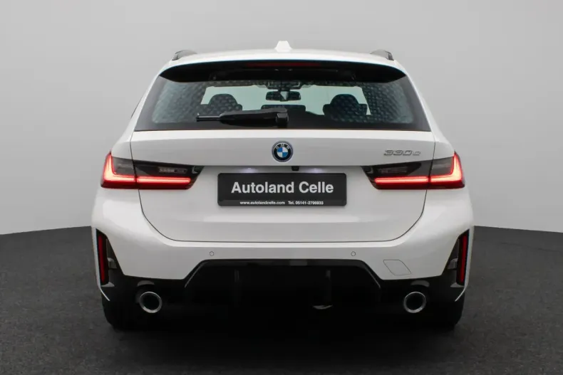 BMW 330 din 2025 cu 3.100 km - oferta BMW170435 - foto 7