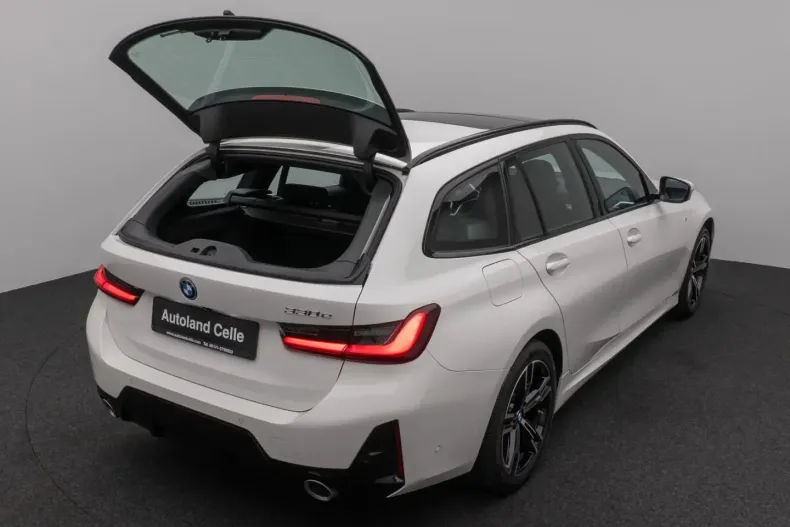 BMW 330 din 2025 cu 3.100 km - oferta BMW170435 - foto 13