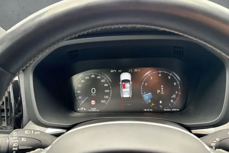 Volvo XC60 din 2021 cu 93.269 km - oferta VOL170453 - foto 14