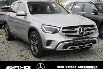 Mercedes-Benz GLC 200 din 2021 - oferta MER170458