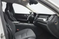 Volvo XC60 din 2022 cu 77.980 km - oferta VOL170459 - foto 9