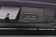 Volvo XC60 din 2022 cu 77.980 km - oferta VOL170459 - foto 13