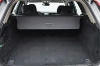 Volvo XC60 din 2022 cu 77.980 km - oferta VOL170459 - foto 14