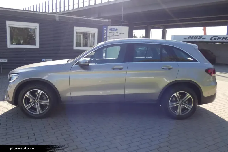 Mercedes-Benz GLC 200 din 2021 cu 41.300 km - oferta MER170460 - foto 3