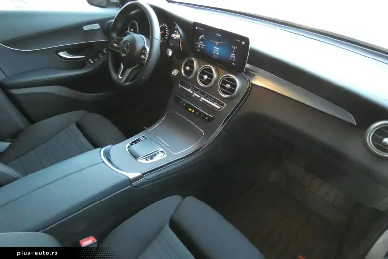 Mercedes-Benz GLC 200 din 2021 cu 41.300 km - oferta MER170460 - foto 13