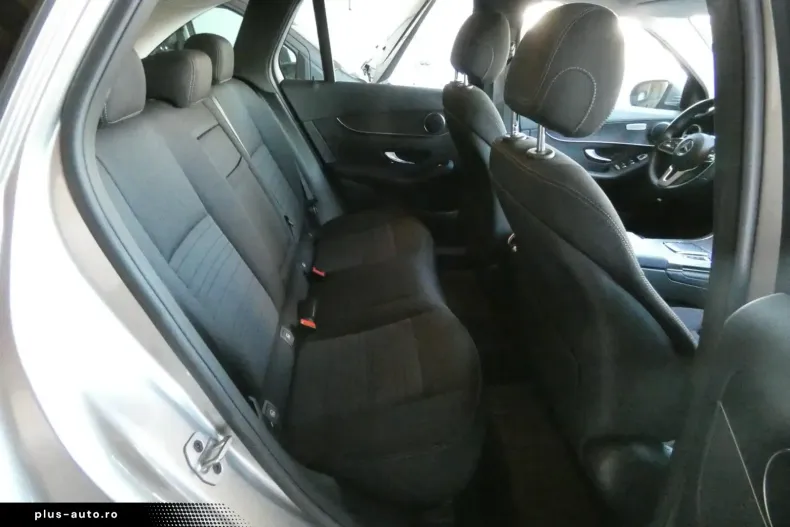 Mercedes-Benz GLC 200 din 2021 cu 41.300 km - oferta MER170460 - foto 14