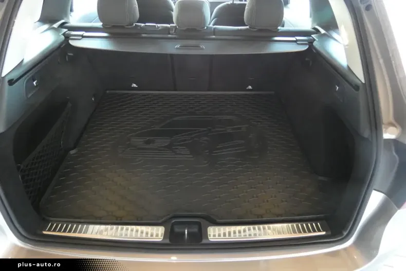 Mercedes-Benz GLC 200 din 2021 cu 41.300 km - oferta MER170460 - foto 16