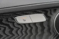 Mercedes-Benz GLC 200 din 2021 cu 44.722 km - oferta MER170462 - foto 13