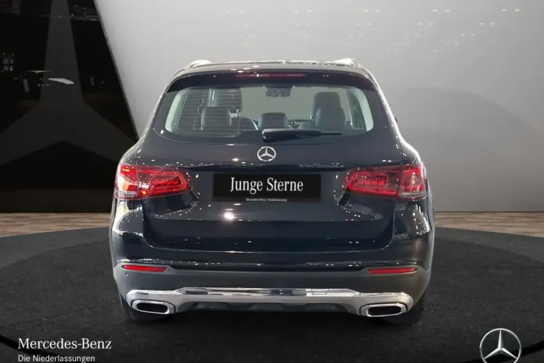 Mercedes-Benz GLC 200 din 2021 cu 53.748 km - oferta MER170463 - foto 6