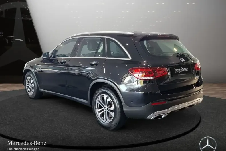 Mercedes-Benz GLC 200 din 2021 cu 53.748 km - oferta MER170463 - foto 7