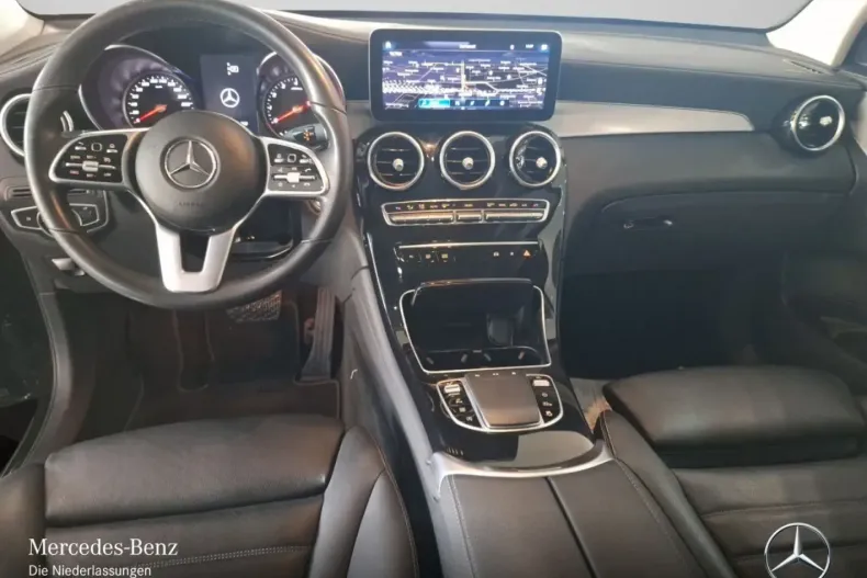 Mercedes-Benz GLC 200 din 2021 cu 53.748 km - oferta MER170463 - foto 10
