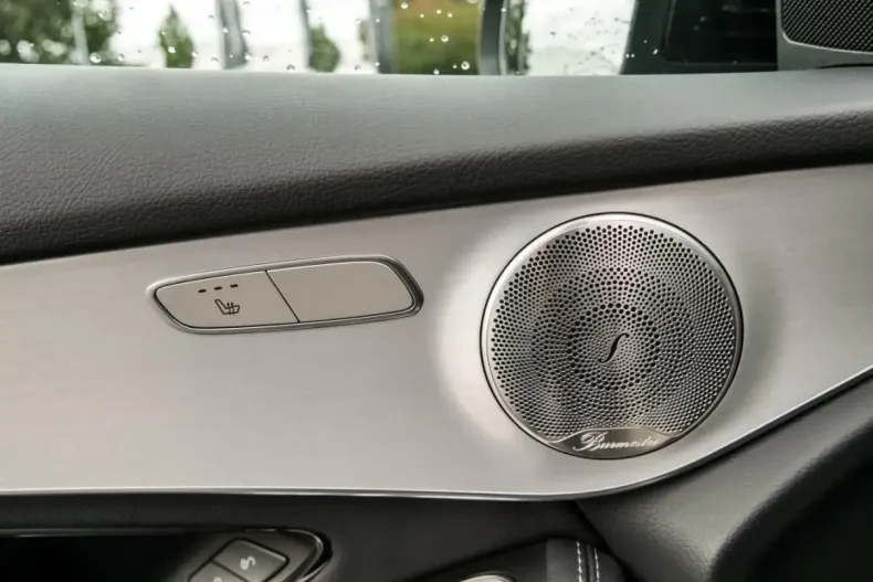 Mercedes-Benz GLC 200 din 2021 cu 55.366 km - oferta MER170465 - foto 11