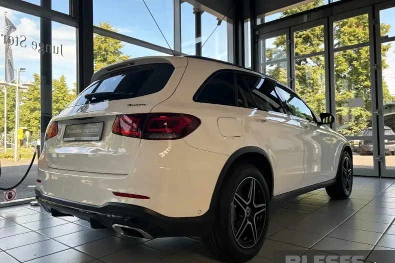 Mercedes-Benz GLC 200 din 2021 cu 55.652 km - oferta MER170467 - foto 5