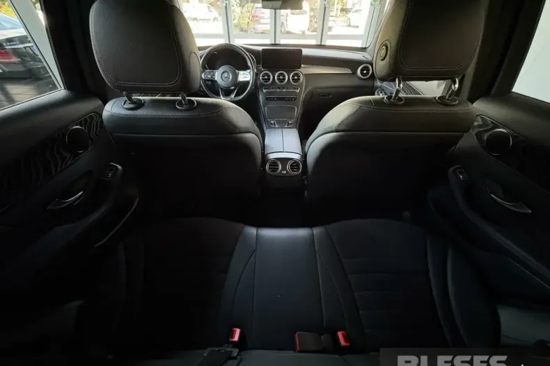 Mercedes-Benz GLC 200 din 2021 cu 55.652 km - oferta MER170467 - foto 8