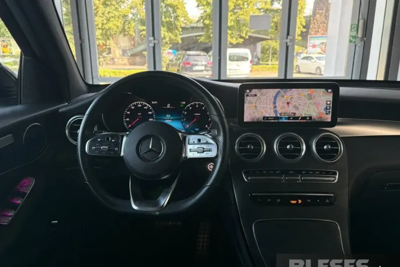 Mercedes-Benz GLC 200 din 2021 cu 55.652 km - oferta MER170467 - foto 10