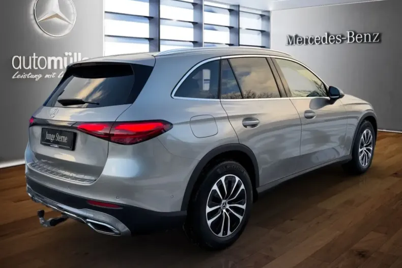 Mercedes-Benz GLC 200 din 2023 cu 13.447 km - oferta MER170468 - foto 11